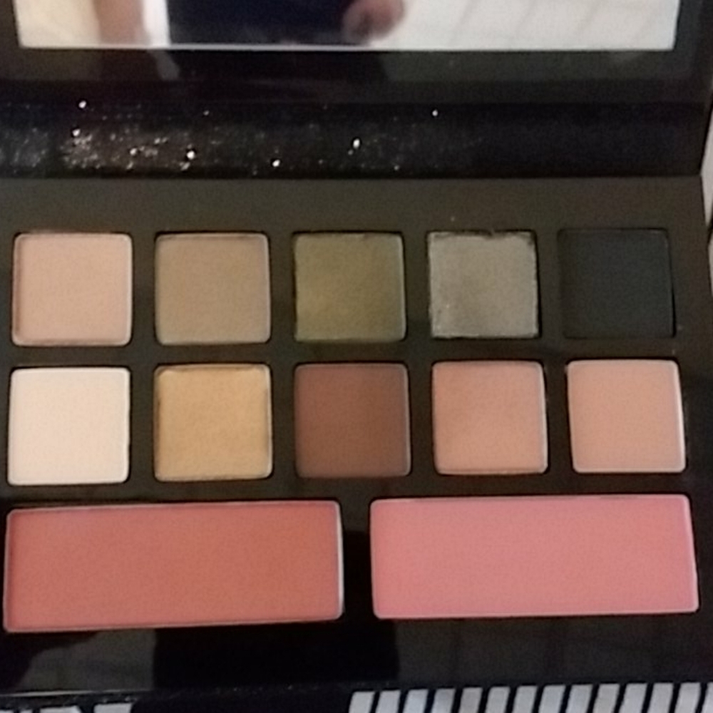 Lancome 12 Color Palette